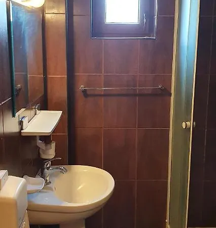 Raduinea Szálloda